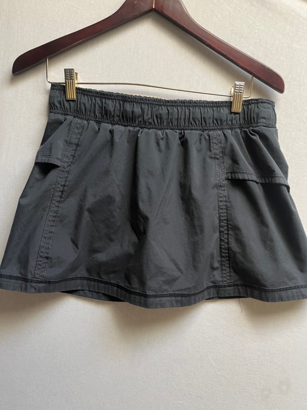 Lululemon Athletica Casual Elastic Waist Mini Skirt Skort Sz 8